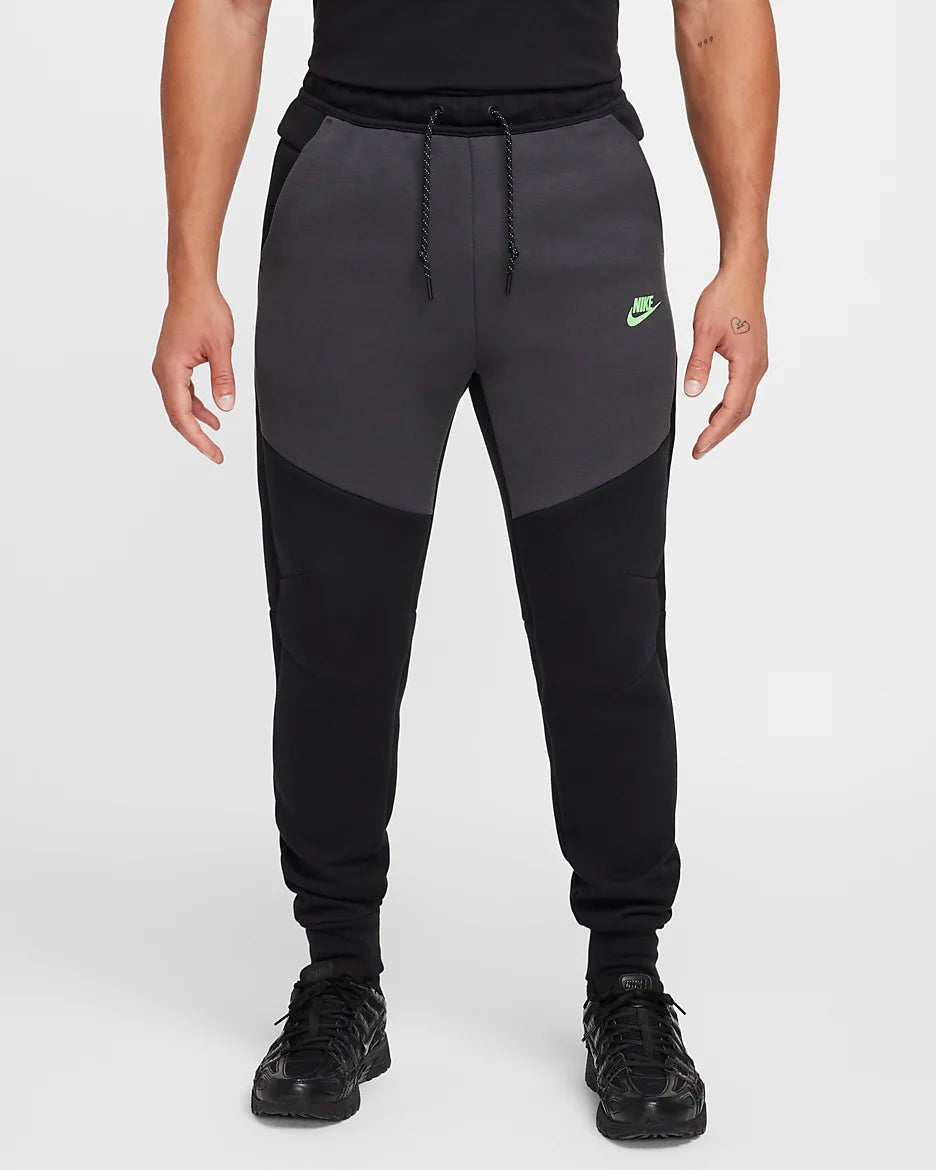 NIKE TECH FLEECE JOGGERS - BLACK & ANTHRACITE & GREEN STRIKE