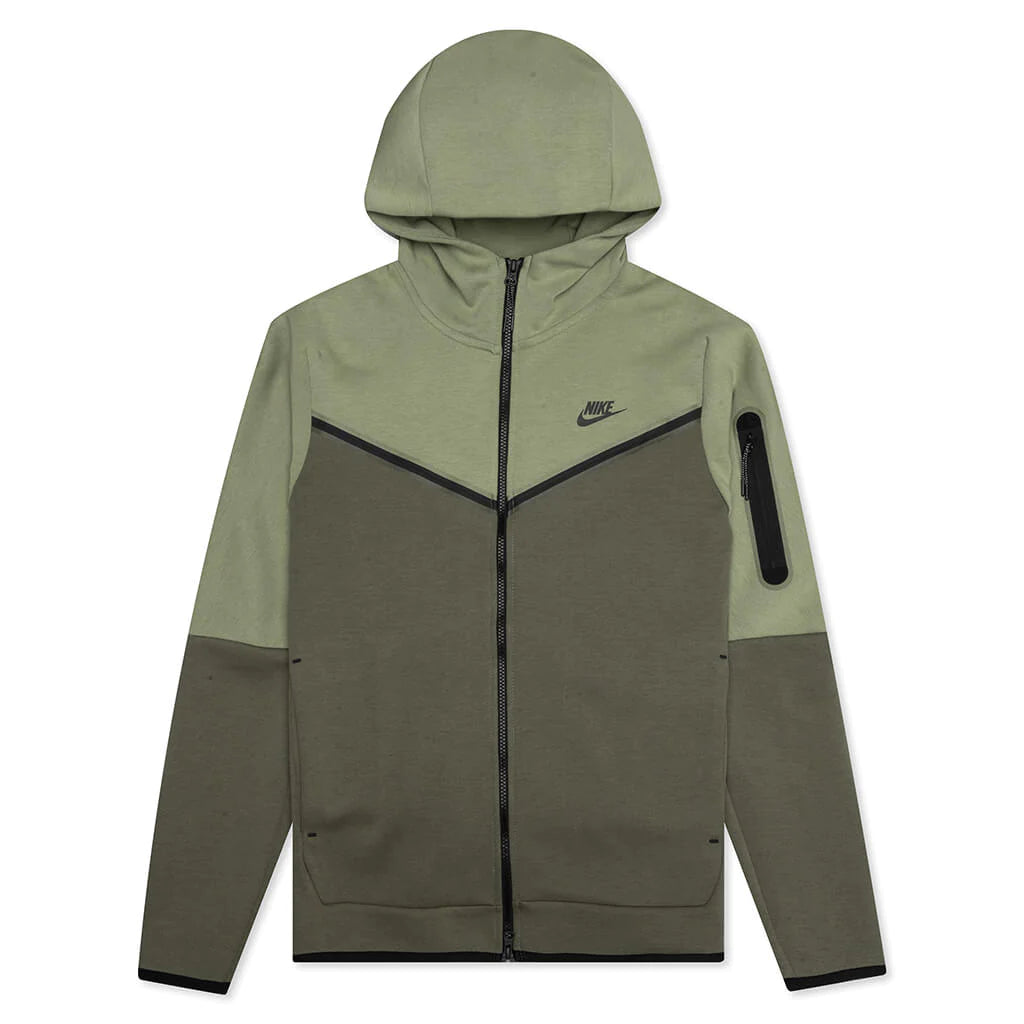 NIKE TECH FLEECE HOODIE - ALLIGATOR OLIVE