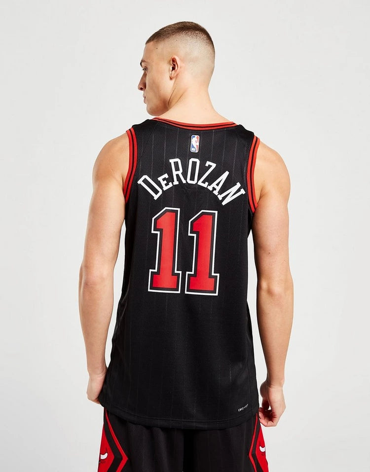 NIKE Chicago Bulls Statement Edition