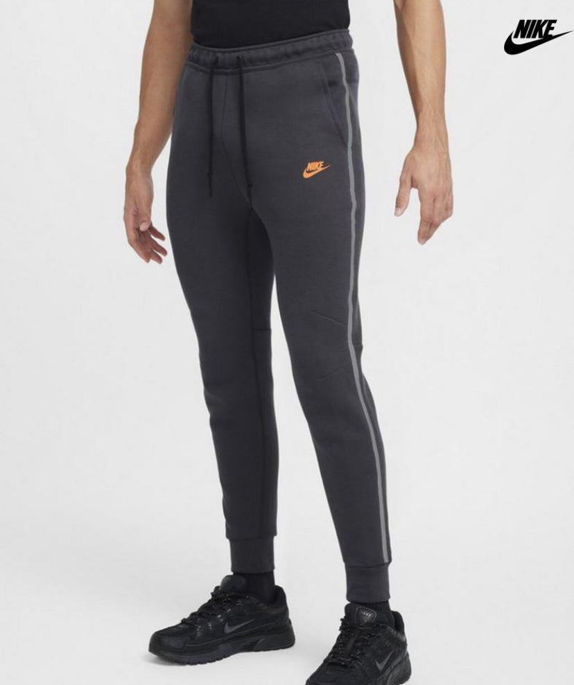 NIKE TECH FLEECE JOGGER - GREY & SAFETY ORANGE (Reflective)