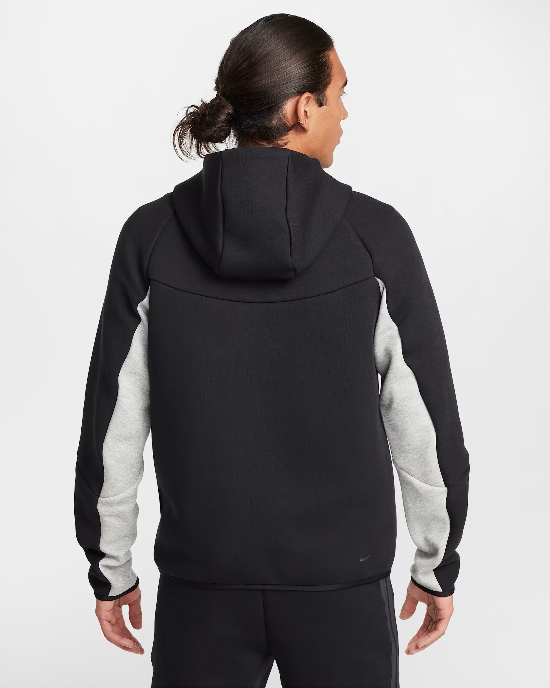 NIKE TECH FLEECE HOODIE - BLACK & GREY (NEW SEASON)