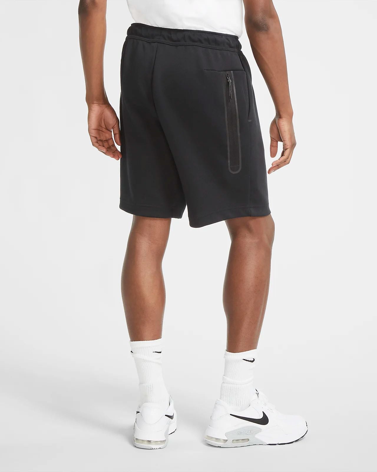 NIKE - ניקיי מכנסי טייק פליז קצרים