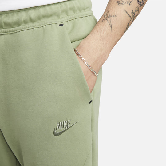 NIKE TECH FLEECE JOGGERS -  OIL GREEN