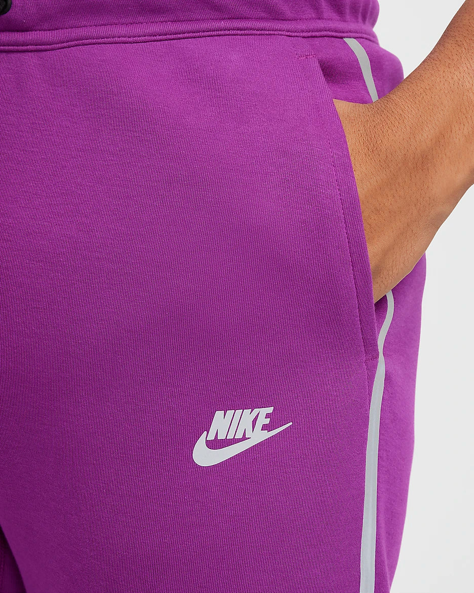 NIKE TECH FLEECE JOGGER - BOLD BERRY (Reflective)