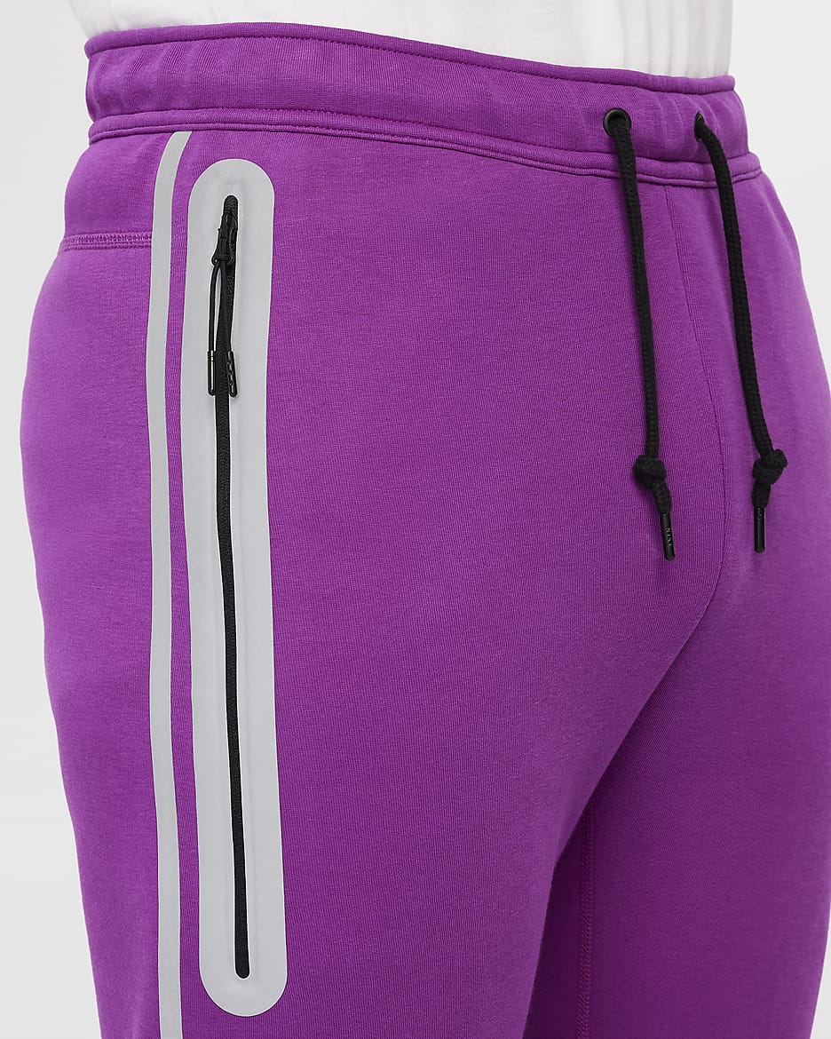 NIKE TECH FLEECE JOGGER - BOLD BERRY (Reflective)